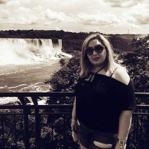 Meet your Posher, Noha